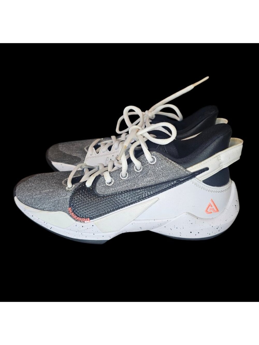 Nike Kids Grade School Zoom Freak 2 Basketball Shoes Size 5.5Y Sneakers